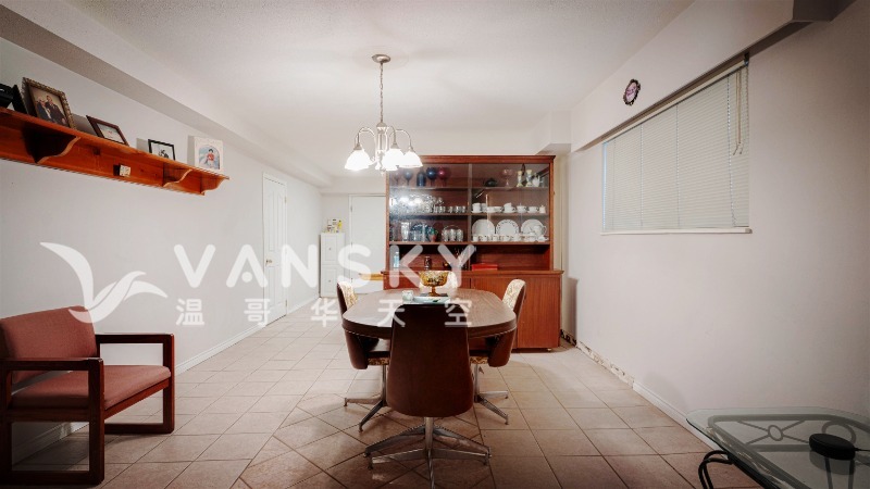 260419195428_2628 BIG GOOD DINNNER ROOM_副本.jpg